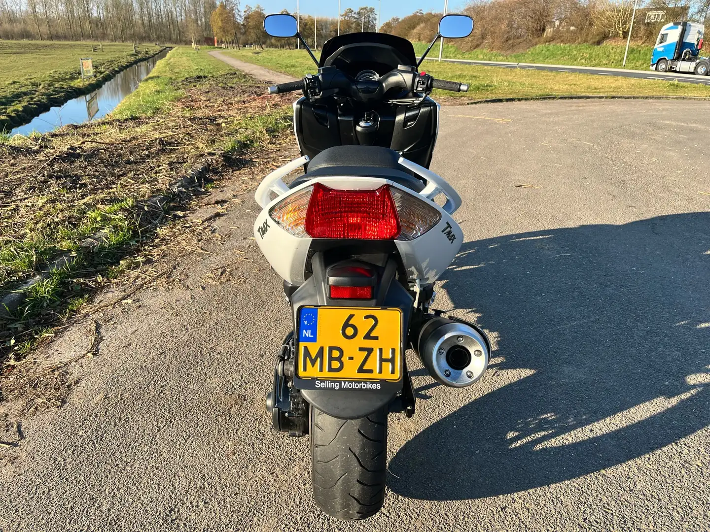 Yamaha TMAX 500 XP500 Blanco - 2