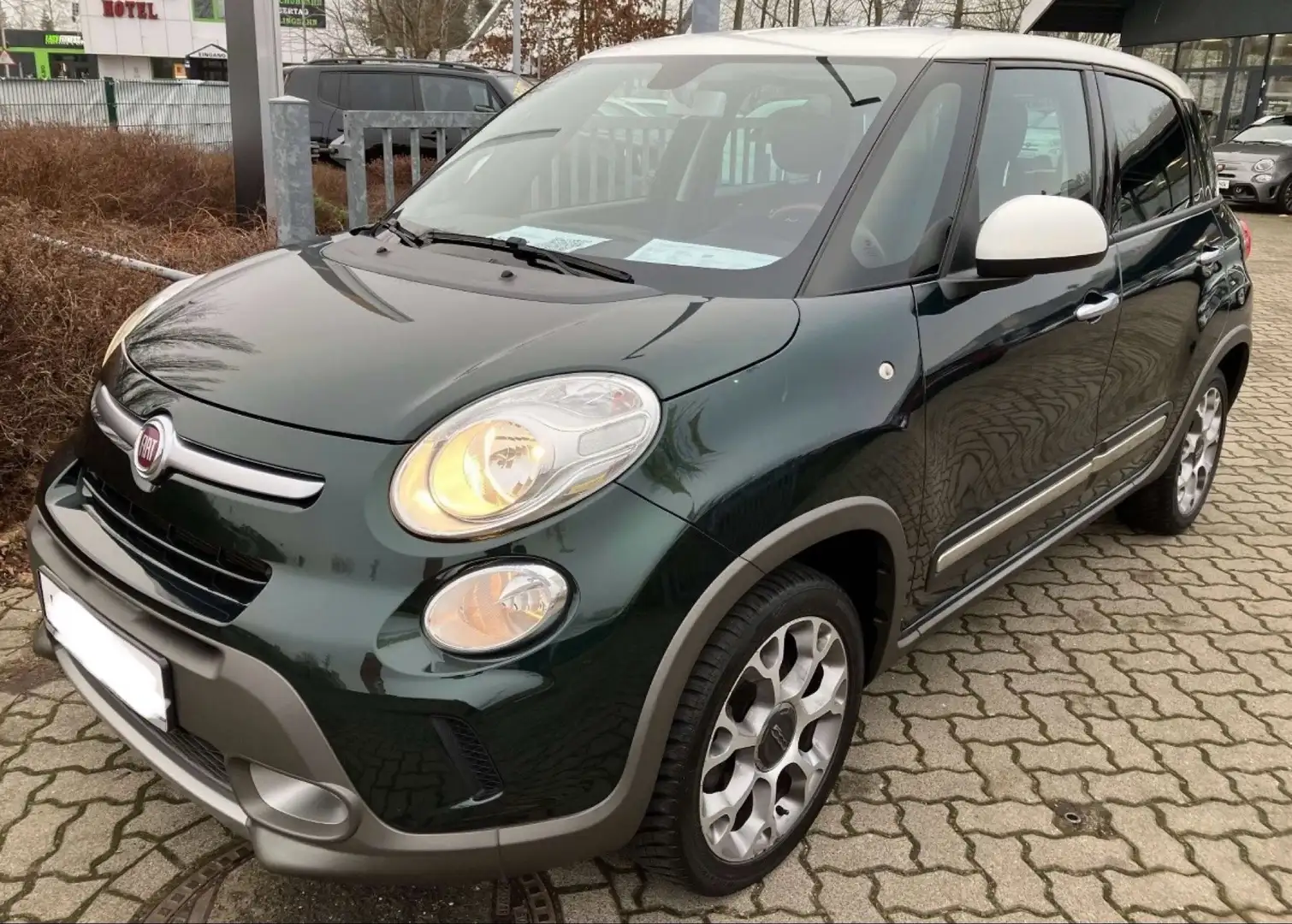 Fiat 500L 1.3 mjt Trekking 85cv MOTORE NUOVO CERTIFICATO Verde - 1