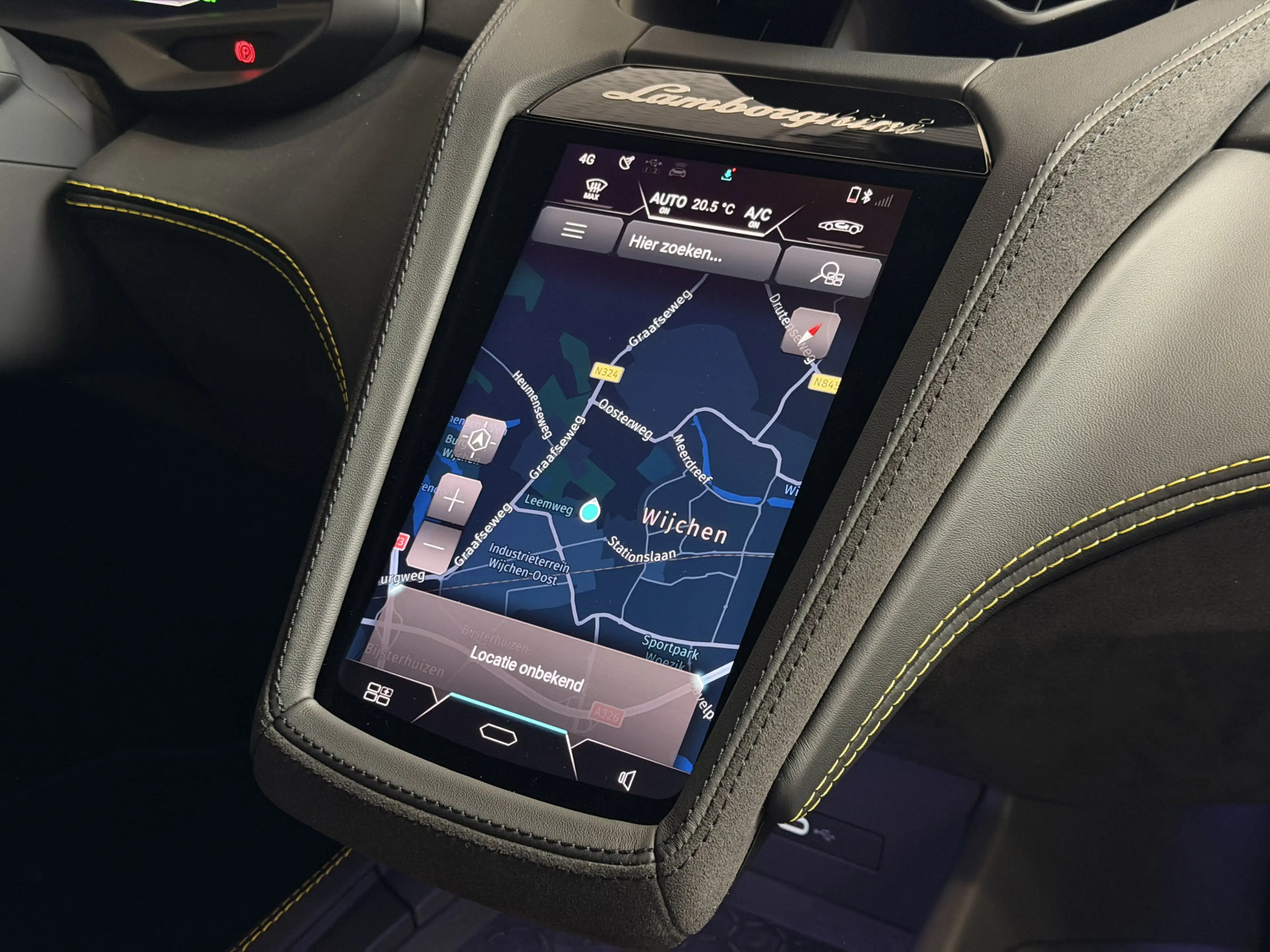 Lamborghini Temerario 4.0 V8 Giallo Auge - Lift - Sonus Faber - 5 Year W — photo 36
