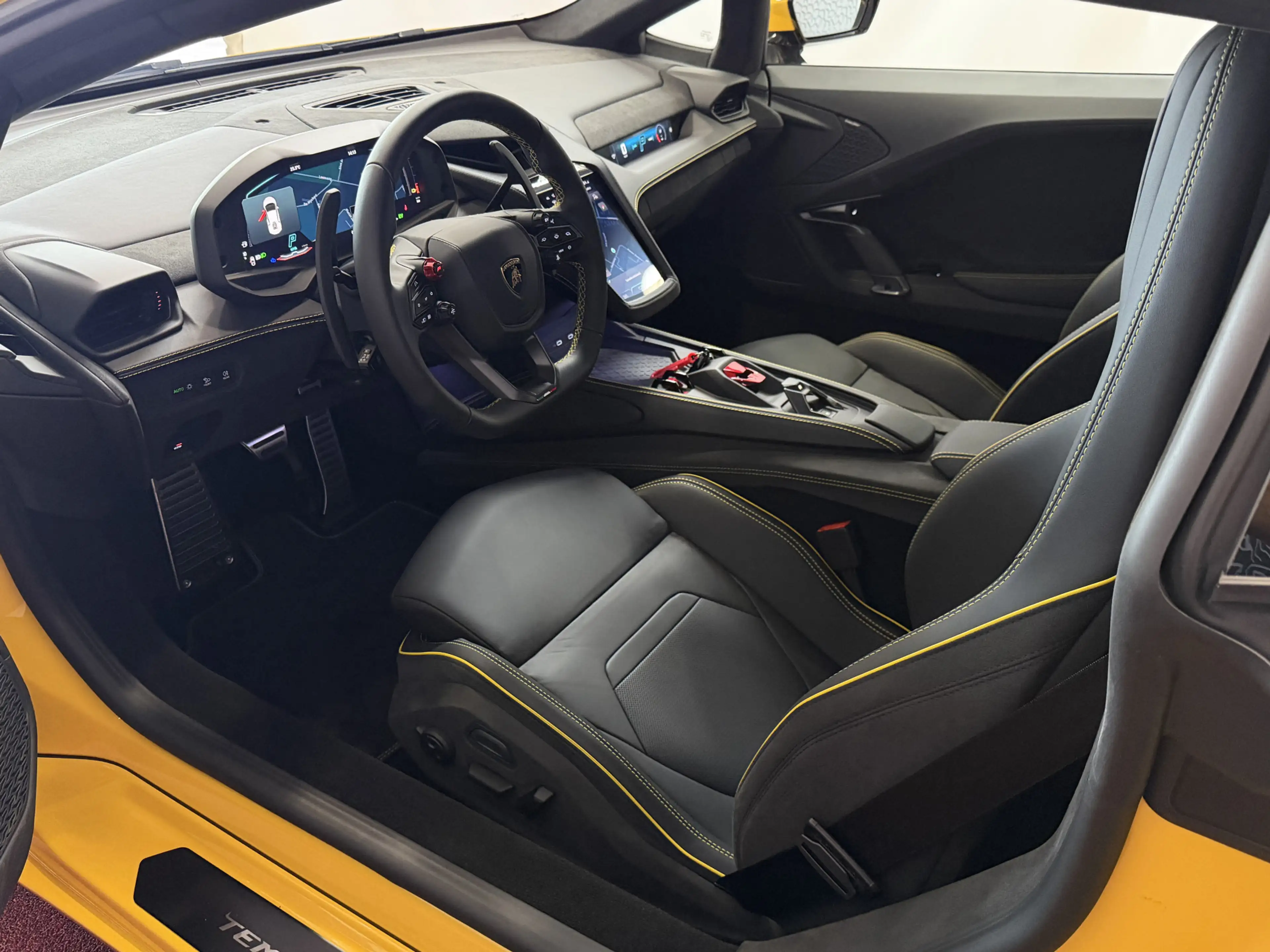 Lamborghini Temerario 4.0 V8 Giallo Auge - Lift - Sonus Faber - 5 Year W — photo 9