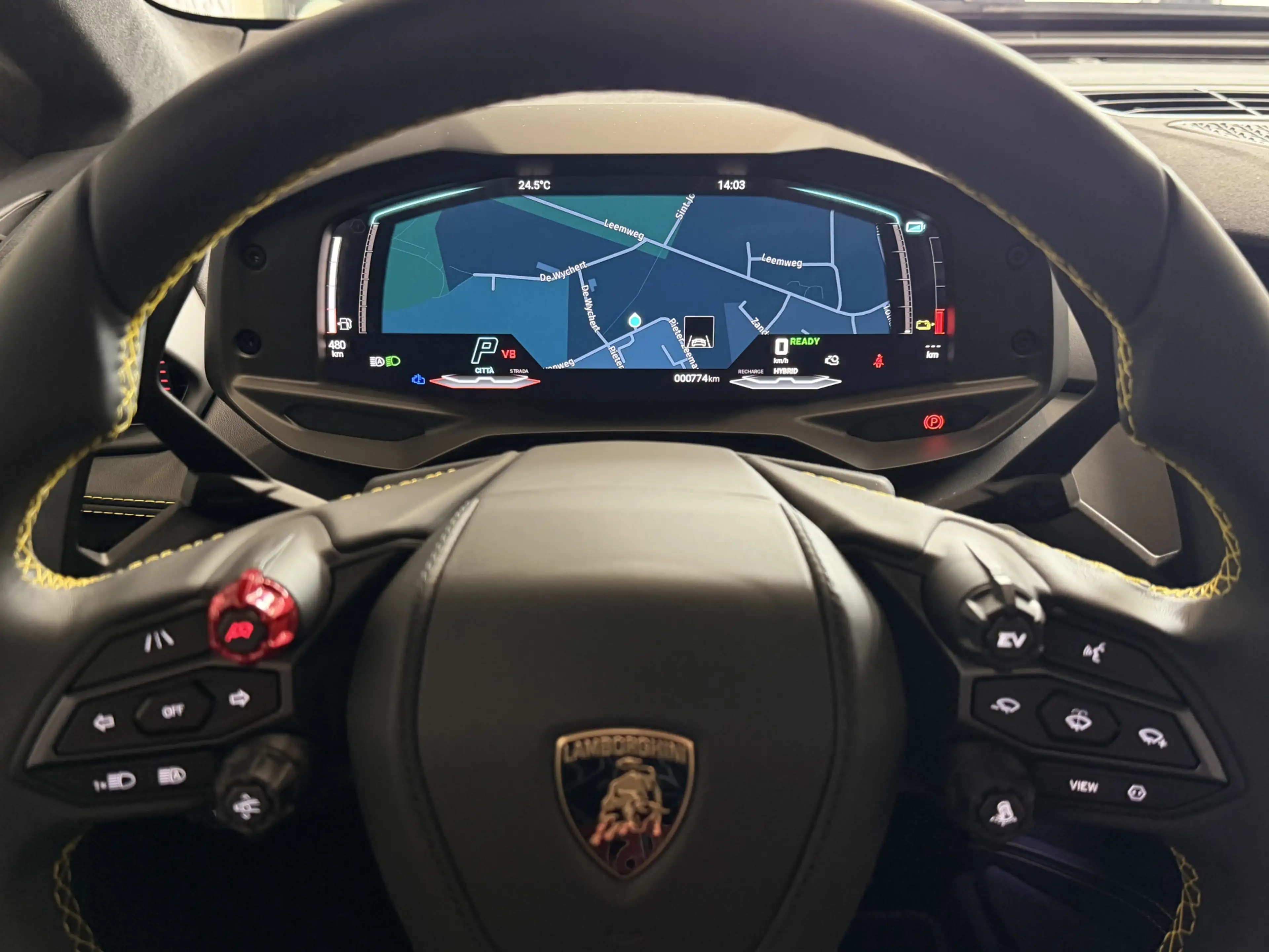 Lamborghini Temerario 4.0 V8 Giallo Auge - Lift - Sonus Faber - 5 Year W — photo 4