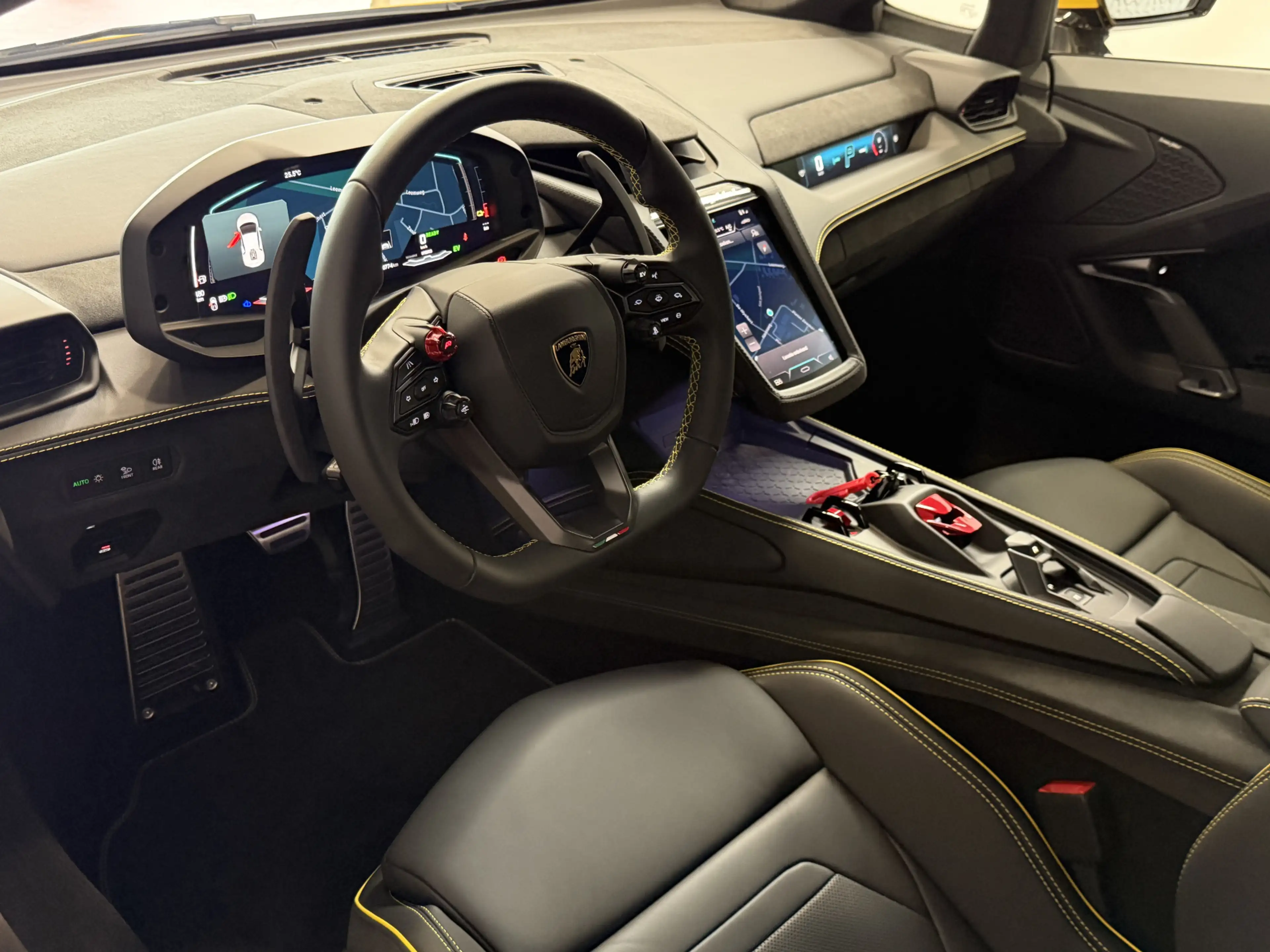 Lamborghini Temerario 4.0 V8 Giallo Auge - Lift - Sonus Faber - 5 Year W — photo 12