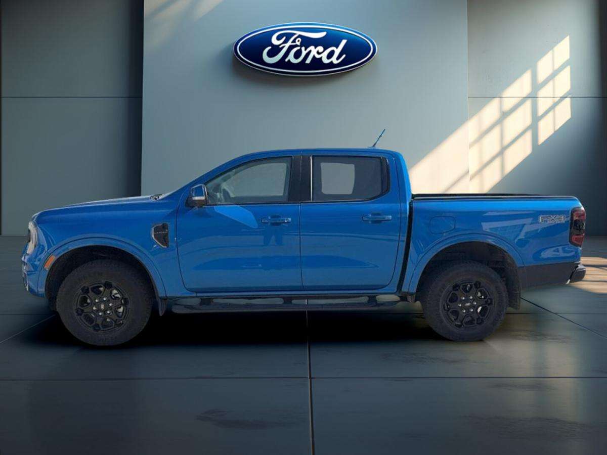 2025 Ford Ranger LARIAT 4WD SuperCrew 5' Box