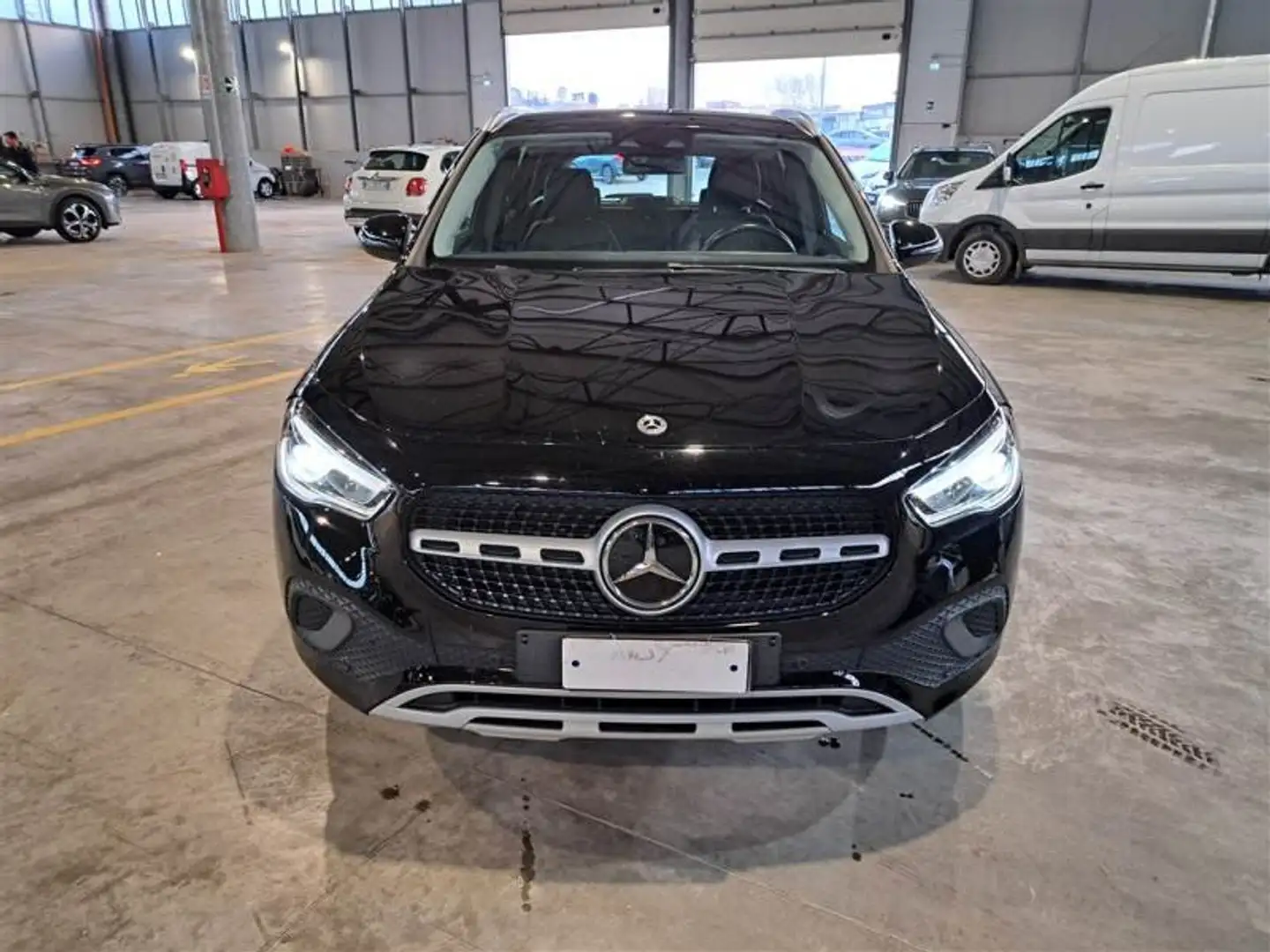 Mercedes-Benz GLA 200 GLA 200 d Business Extra auto Noir - 1