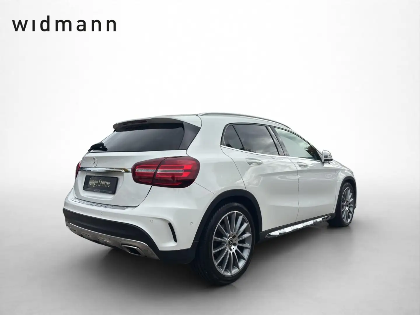 Mercedes-Benz GLA 250 4M AMG*Panorama*Navi*PTS*Kamera*el.Heck* Weiß - 2