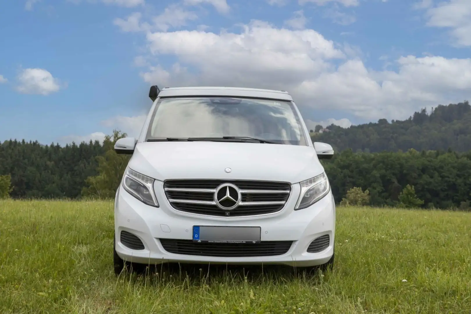 Mercedes-Benz V -Klasse Vito Marco Polo 250 d 4MATIC Weiß - 2