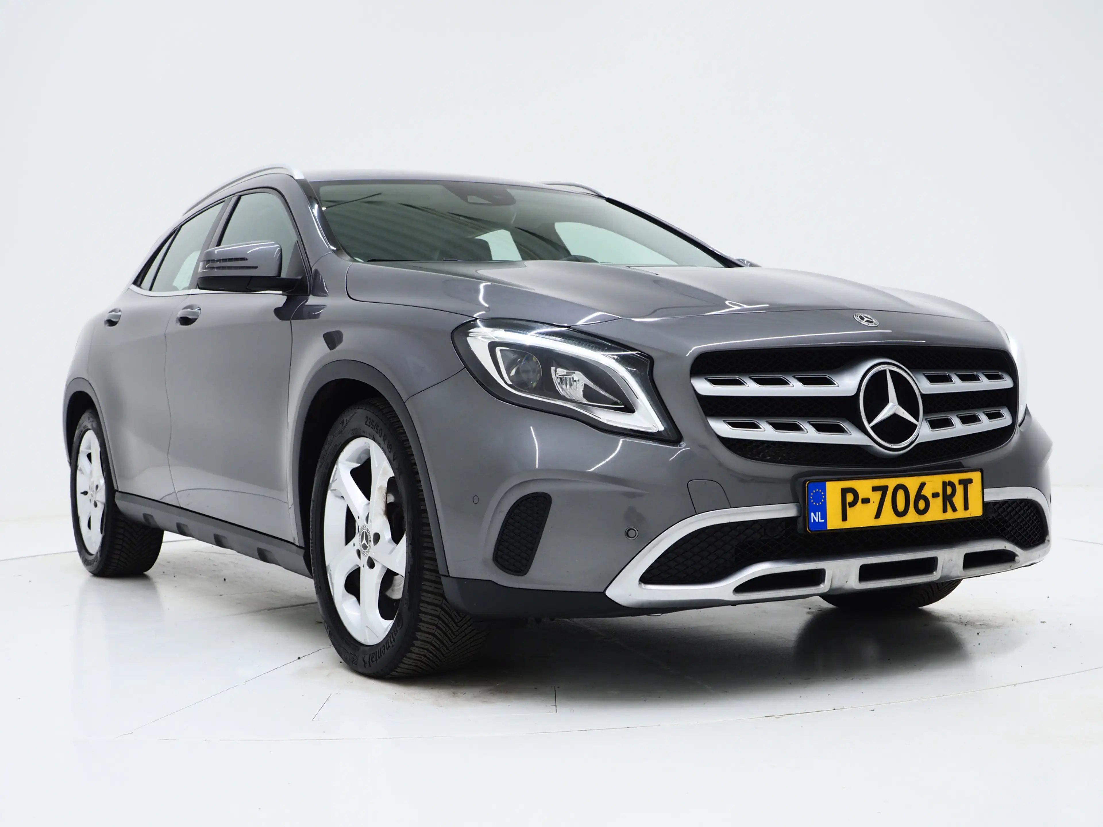 Mercedes-Benz GLA 200 Premium | Lederen Sportstoelen | Camera | Cruise | — photo 11