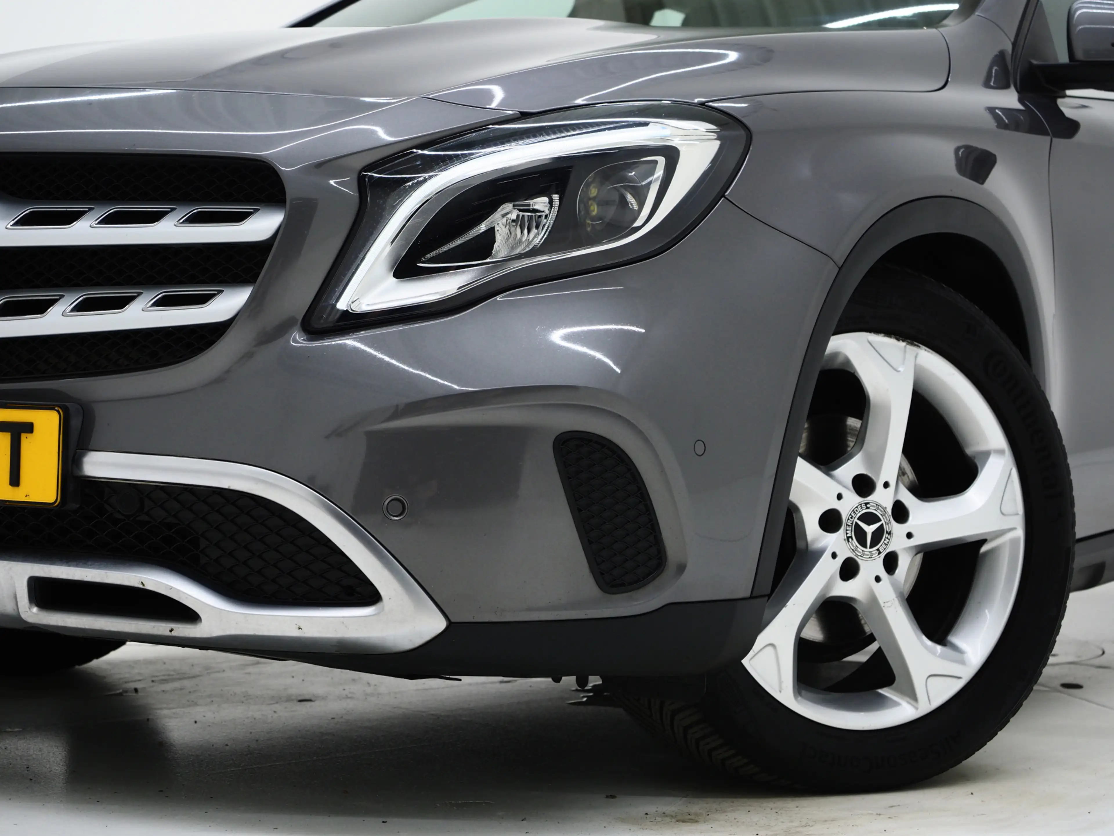 Mercedes-Benz GLA 200 Premium | Lederen Sportstoelen | Camera | Cruise | — photo 6
