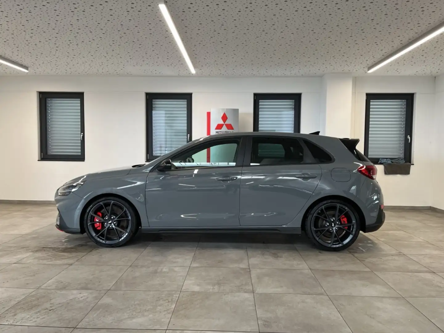 Hyundai i30 N 2.0 T-GDI Performance 19''LED Navi Tempomat Gris - 2