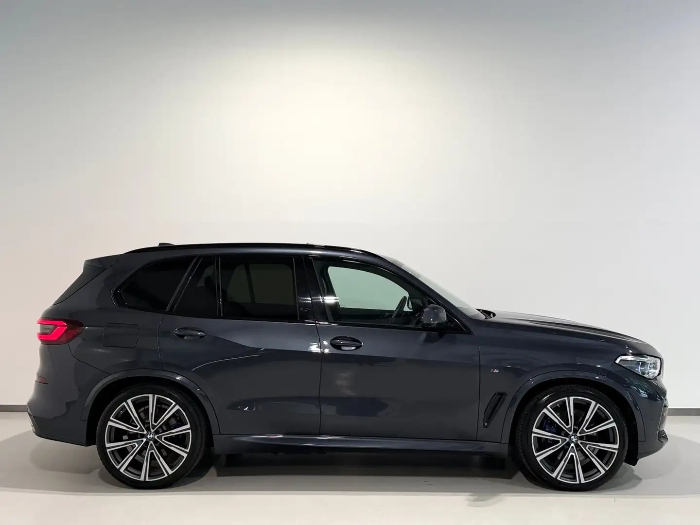 BMW X5 xDrive45e/M-Sport/SOFT-Close/PanoSkyLounge/Laser Grau - 2