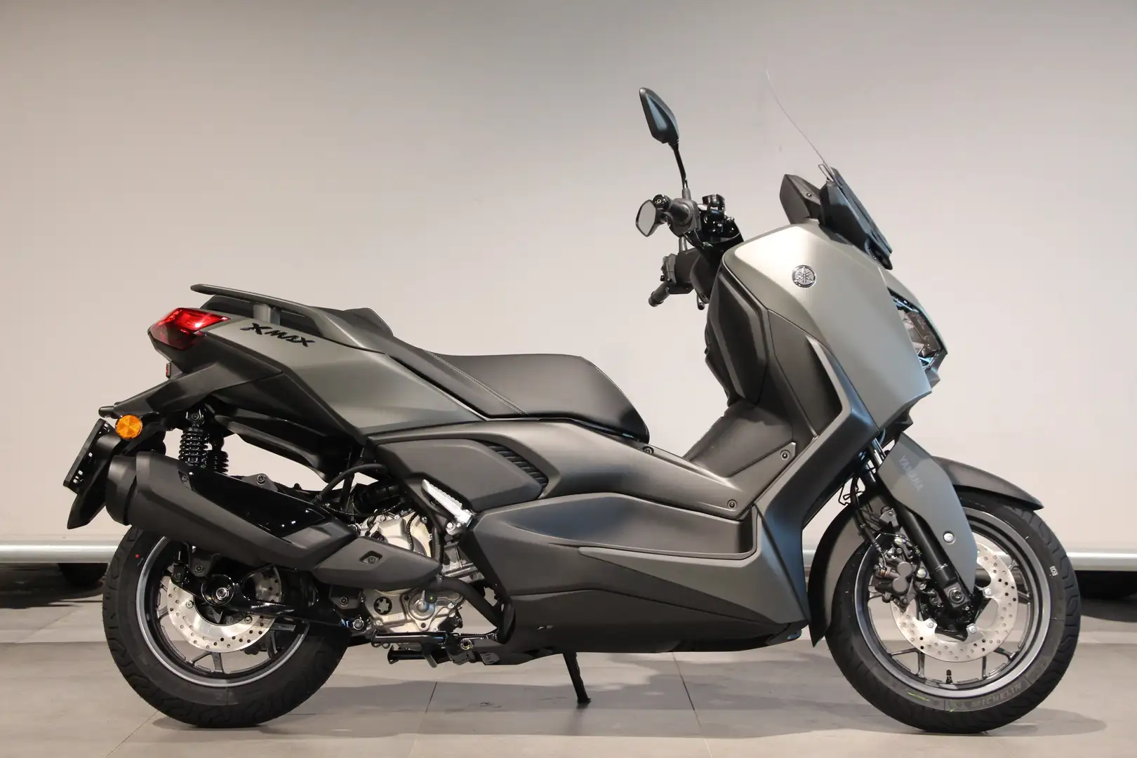 Yamaha X-Max 300 Nero - 1