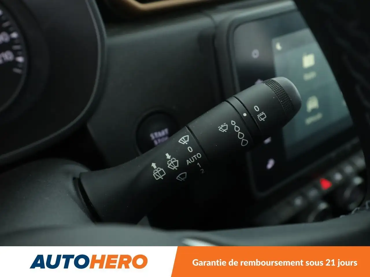 Dacia Duster — photo 21