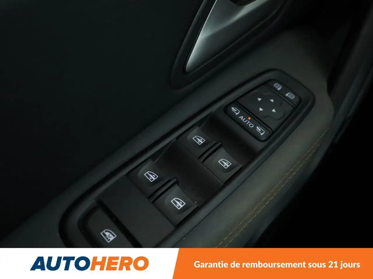 Dacia Duster — photo 28