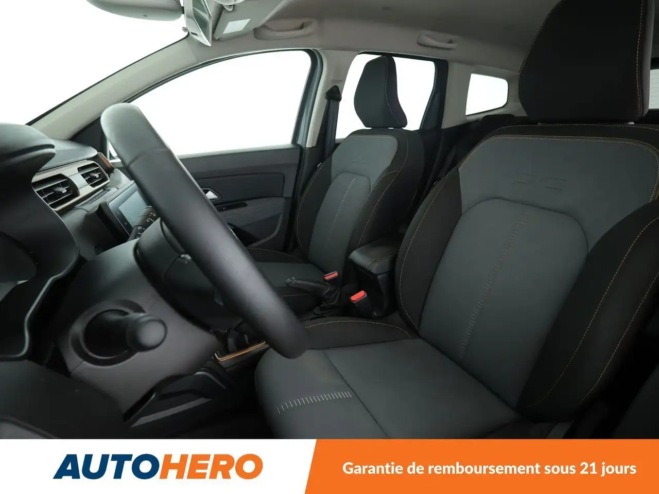 Dacia Duster — photo 10