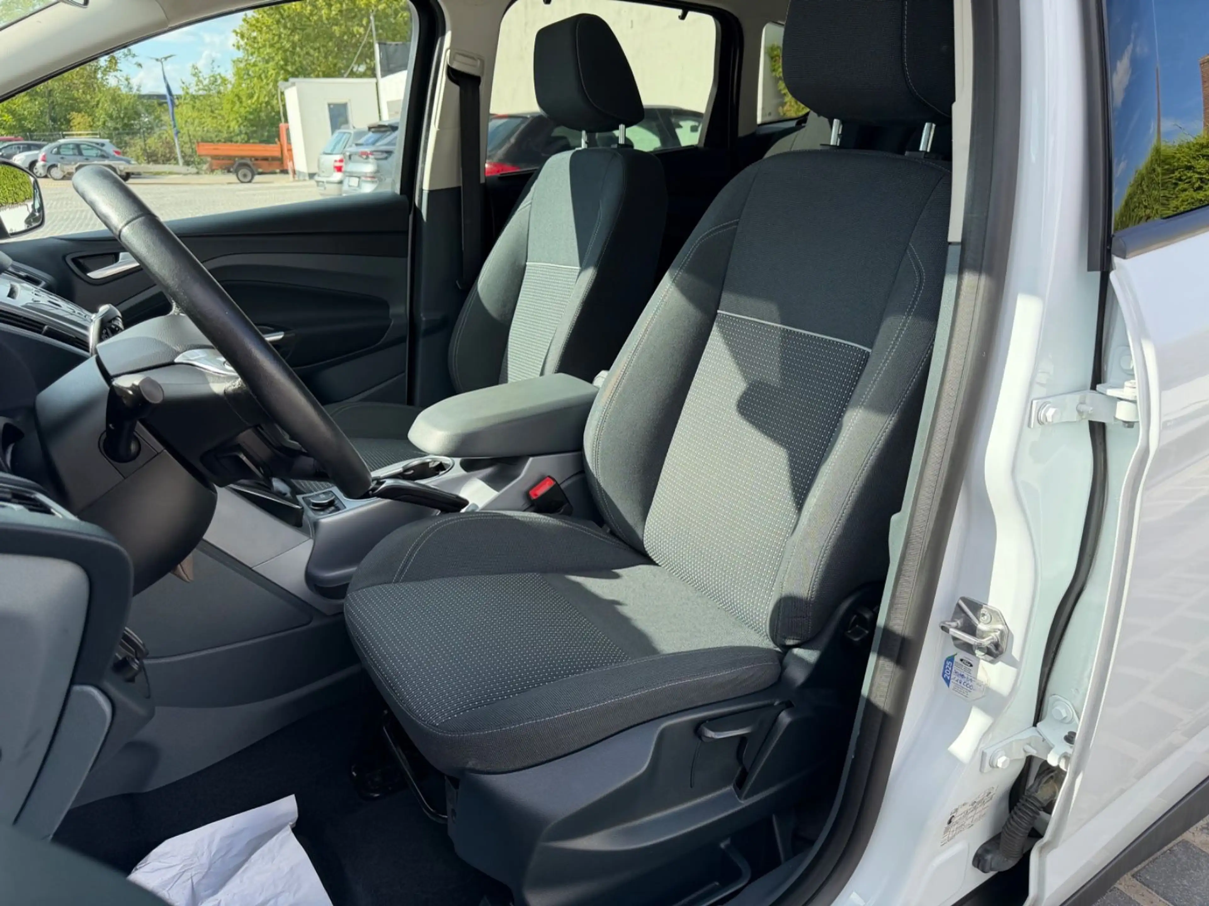 Ford C-Max C-MAX Sync Edition*NAVI**SHZ*TEMPOMAT — photo 12