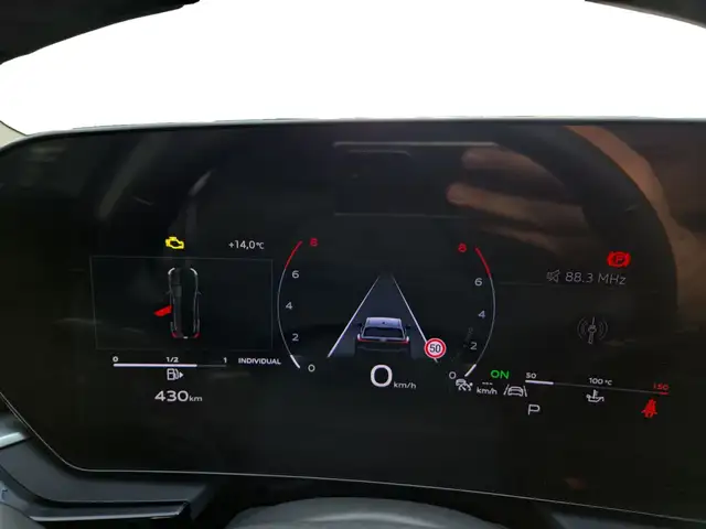 Audi A5 view 9