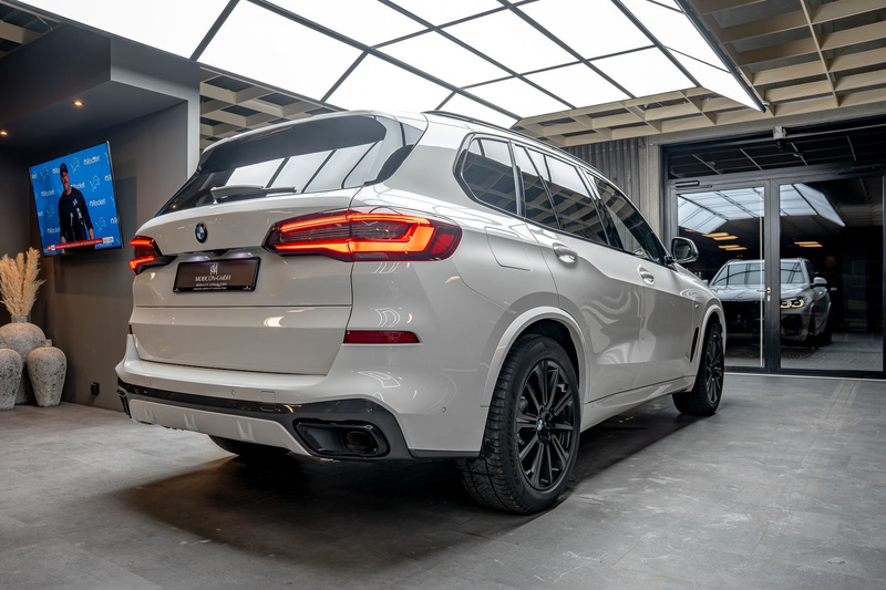 BMW X5 xDrive40d M-SPORT | PANO | KOMFORTSITZE | AHK — photo 6