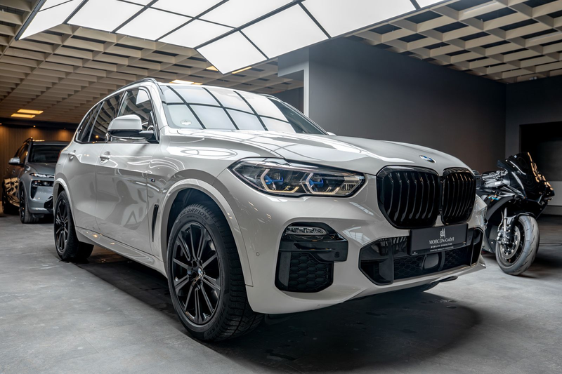 BMW X5 xDrive40d M-SPORT | PANO | KOMFORTSITZE | AHK