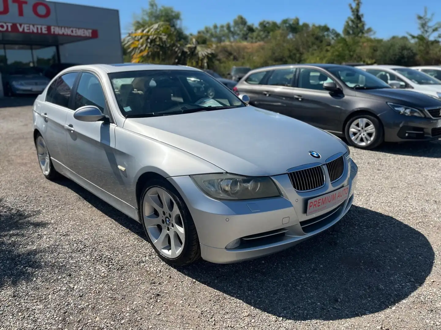 BMW 335 Luxe 3.0L 306ch (E90) Gris - 2