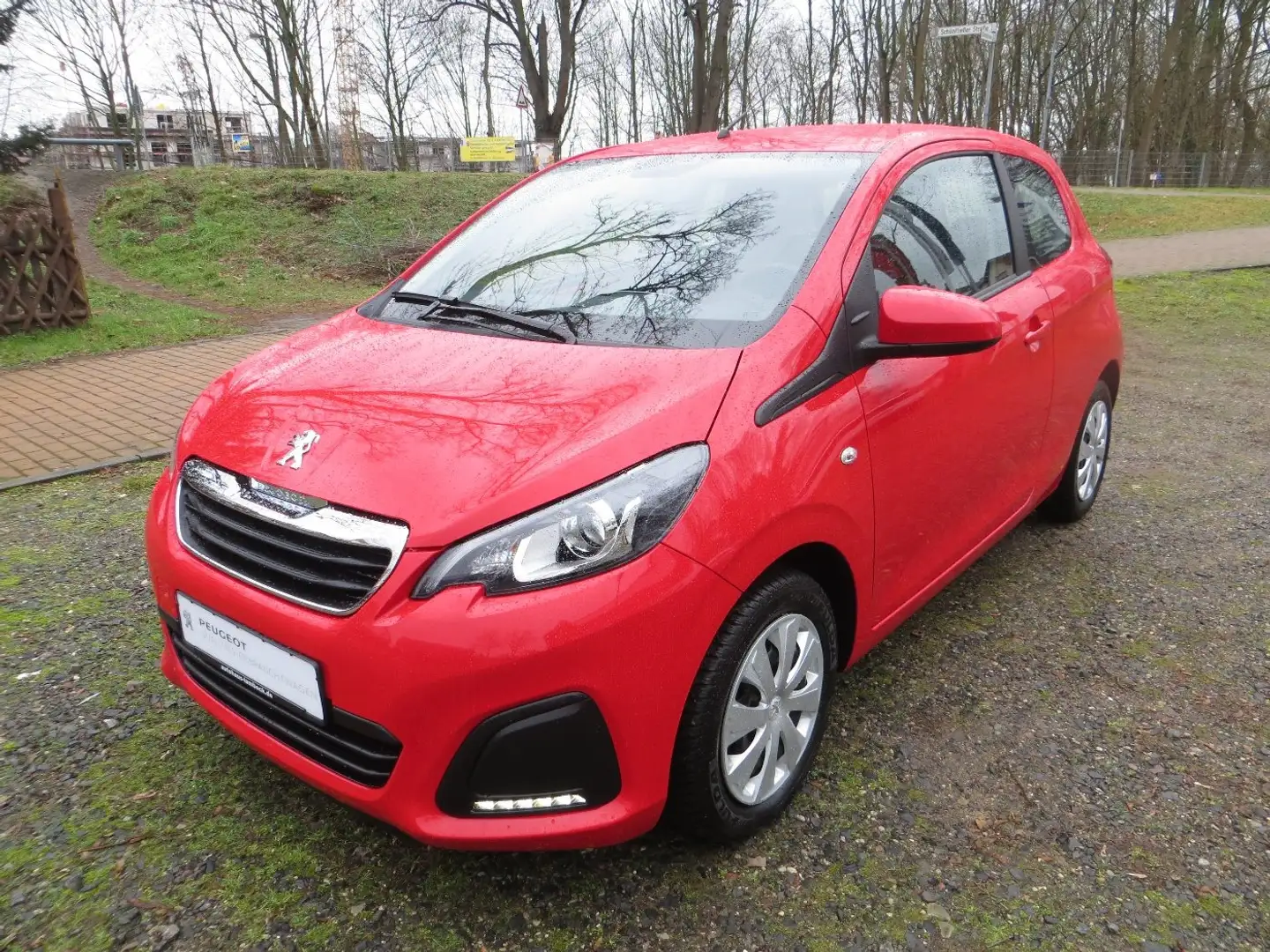 Peugeot 108 Active 1.0 VTi 68 KLIMA PDC Rouge - 1