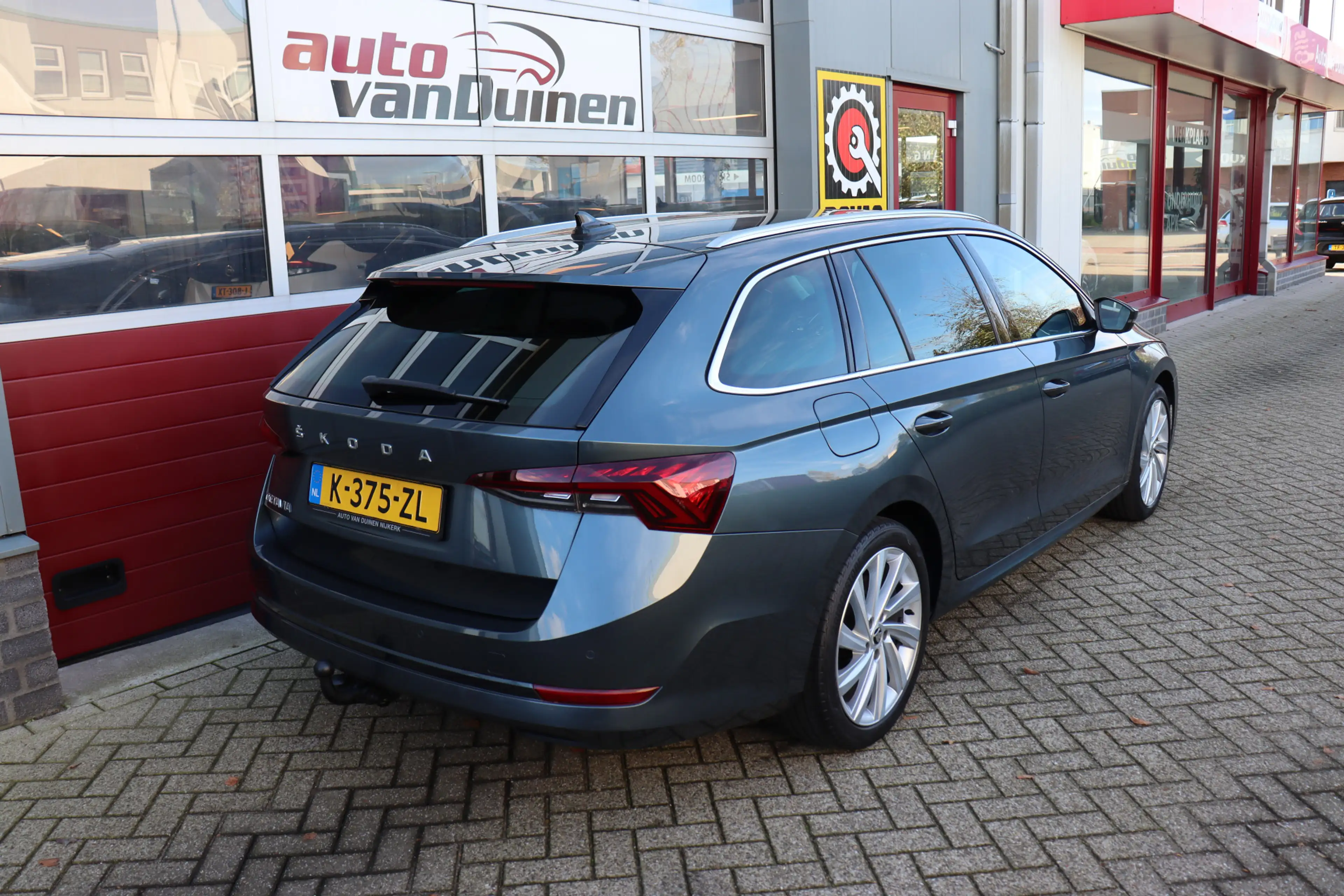 Skoda Octavia Combi 1.5 TSI First Edition O.a: Key-Less, Stoever — photo 4