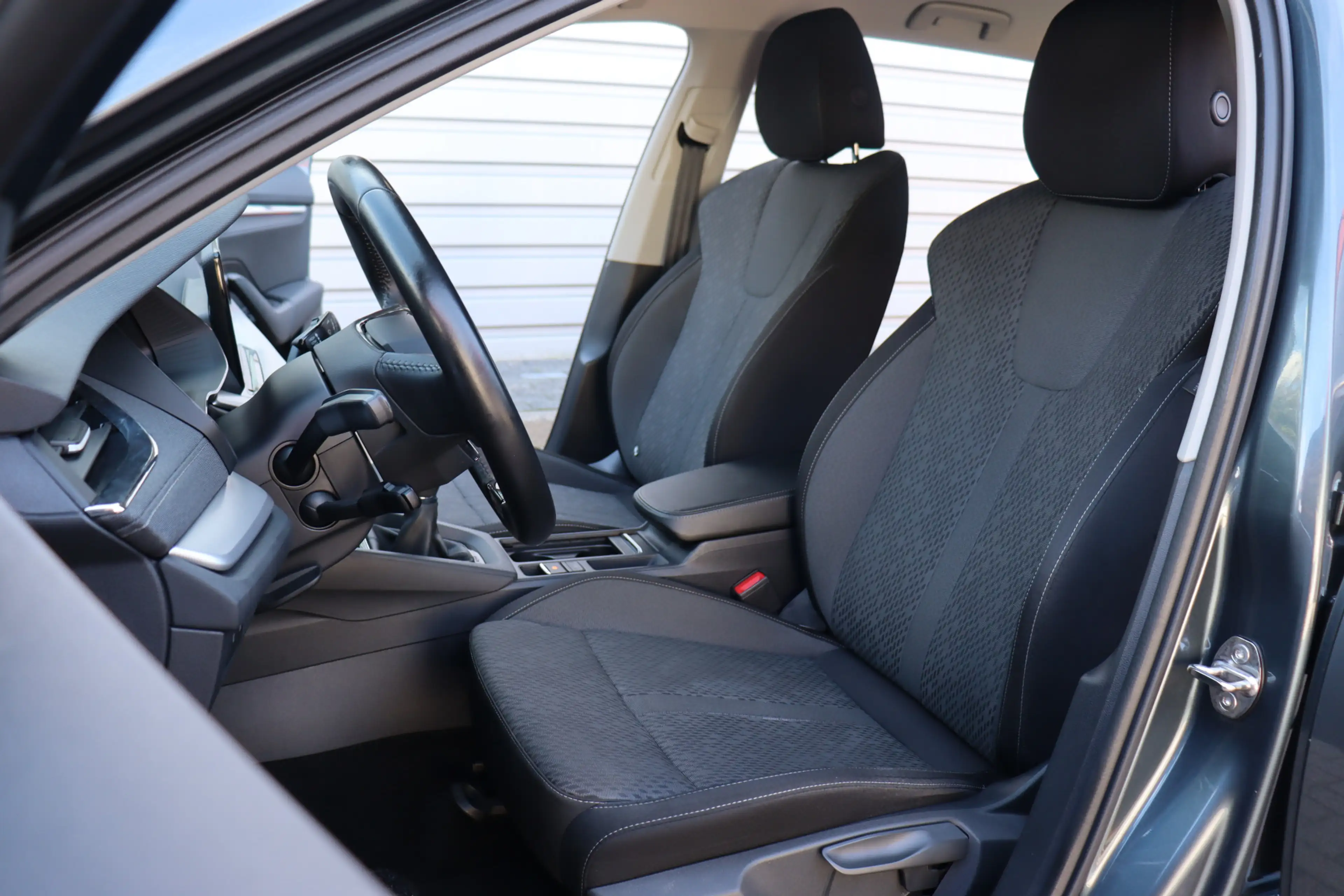 Skoda Octavia Combi 1.5 TSI First Edition O.a: Key-Less, Stoever — photo 7
