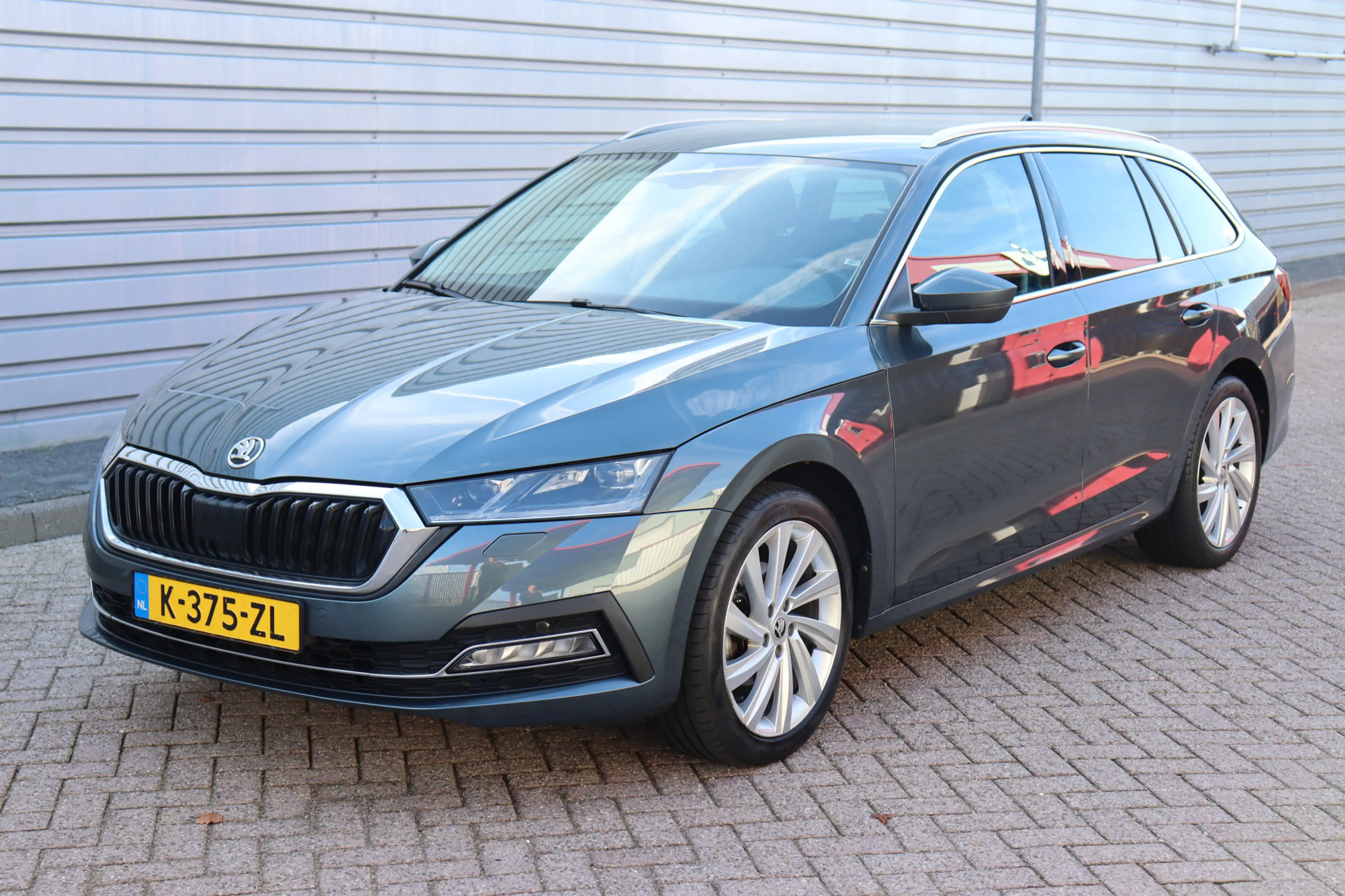 Skoda Octavia Combi 1.5 TSI First Edition O.a: Key-Less, Stoever — photo 6