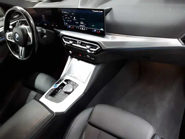 BMW i4 view 9