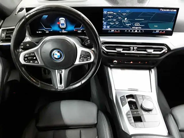BMW i4 view 10