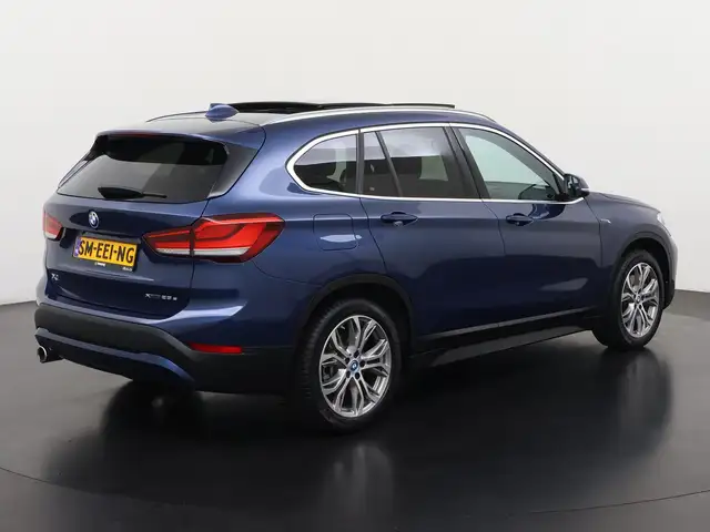 BMW X1 view 6