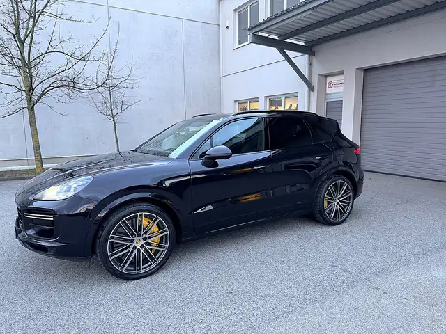 Porsche Cayenne III Turbo S E-Hybrid PHEV 17,9 kWh Aut. Ansicht 2