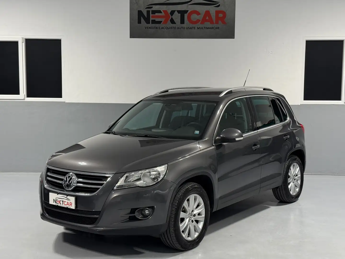 Volkswagen Tiguan 2.0 tdi 4X4 Sport 4Motion Grigio - 1