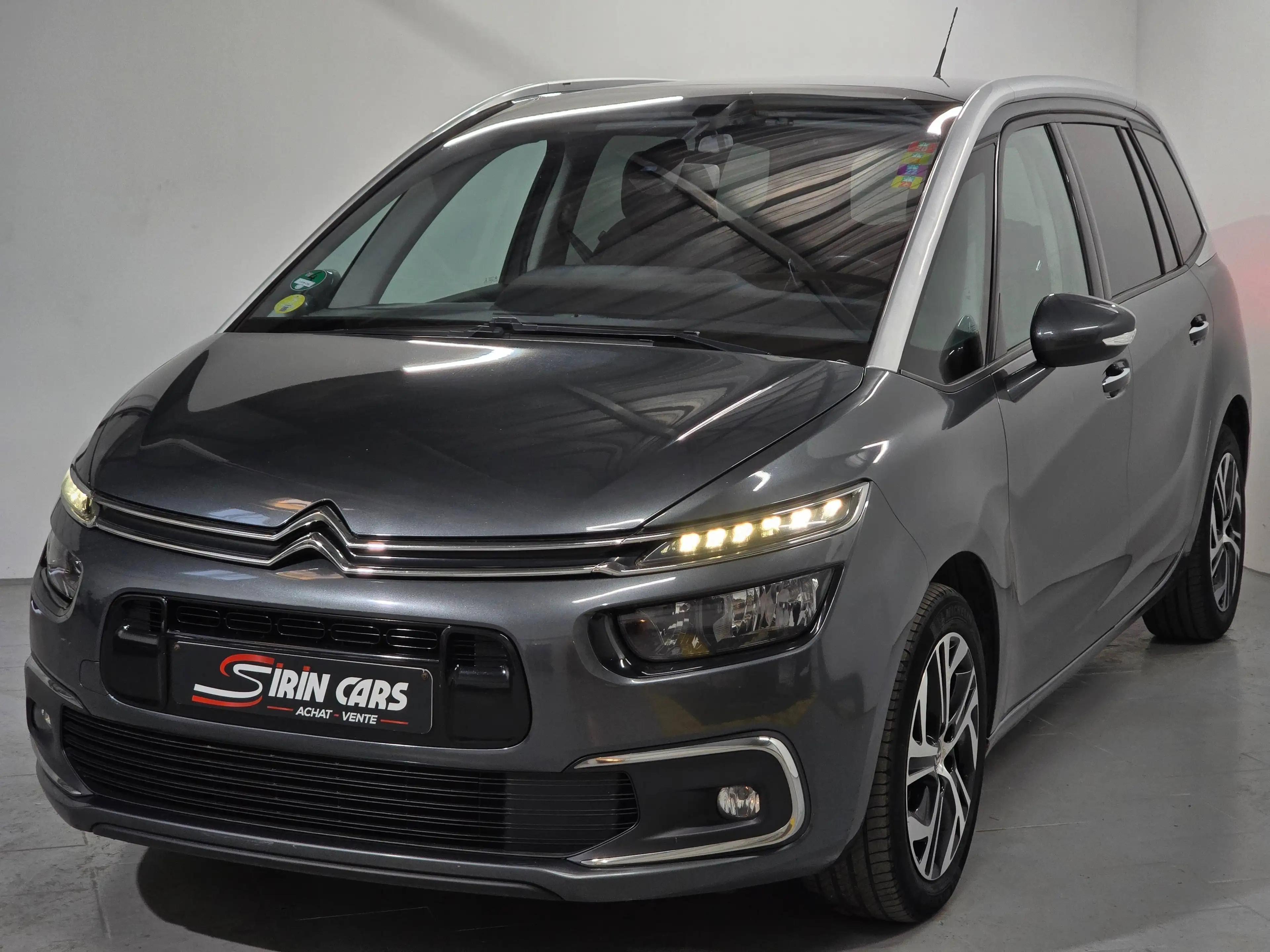 Citroen Grand C4 Picasso 1.6 Blue Hdi | 7 places | Keyless | 1ier propriétaire | Carnet complet | GARANTIE 12M — photo 4