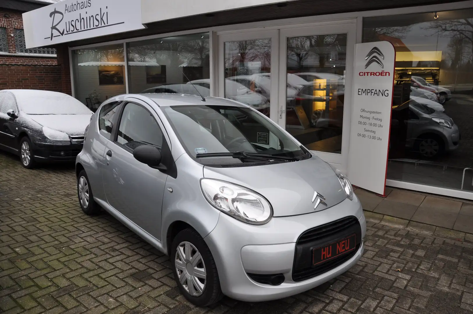 Citroen C1 1.0 Advance Radio CD Silber - 1