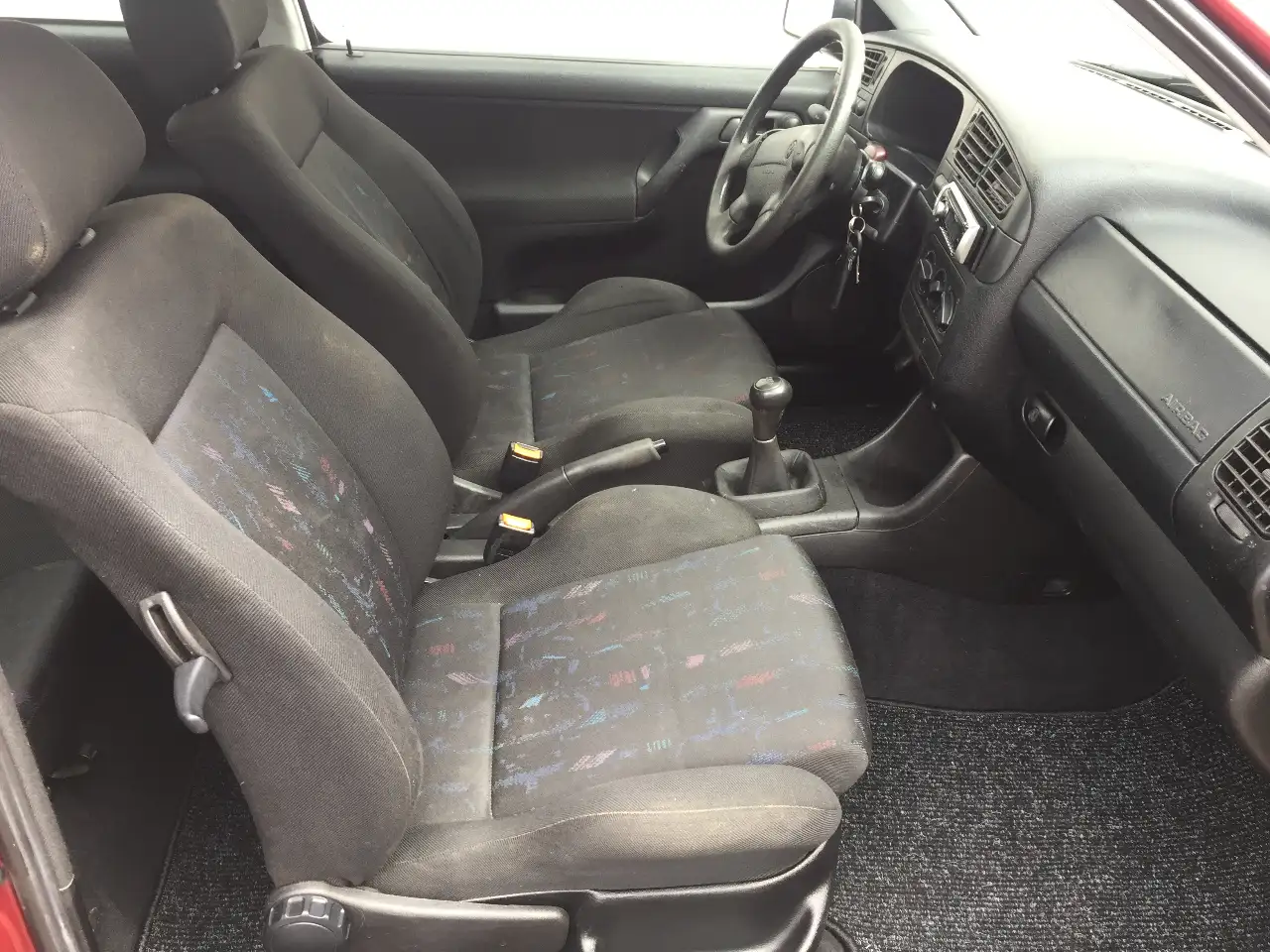 Volkswagen Golf 1.6 Joker 8 fach bereift/Gepflegt/CD/Kupplung NEU, foto 12