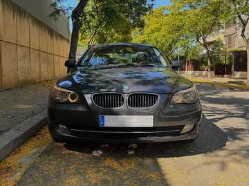 523i