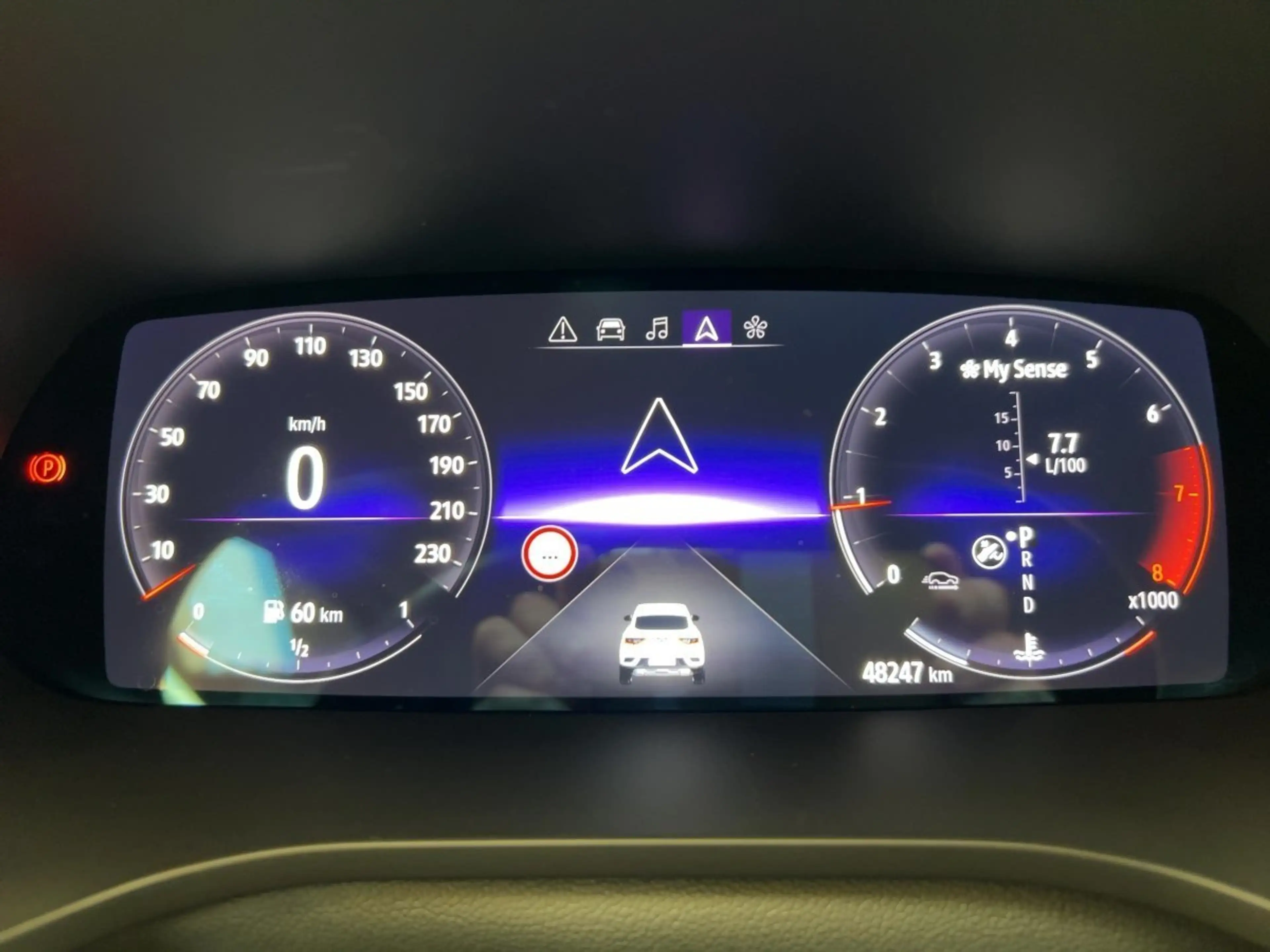 Renault Arkana TECHNO TCe 140 EDC CARPLAY SHZ PDC BT — photo 13