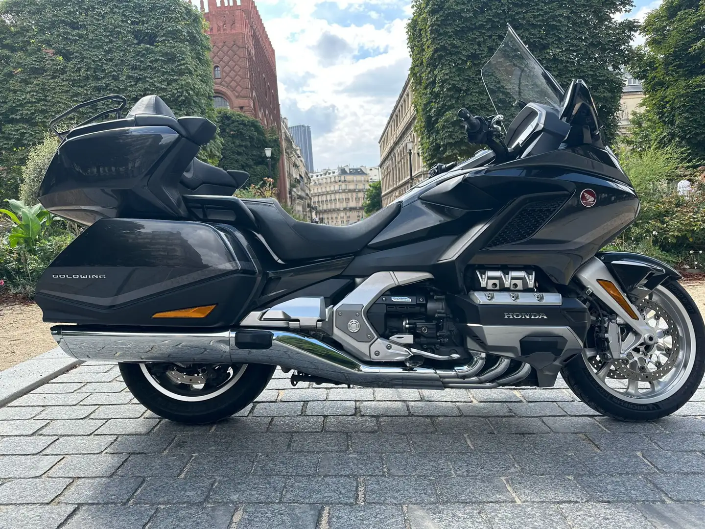 Honda Gold Wing Schwarz - 1