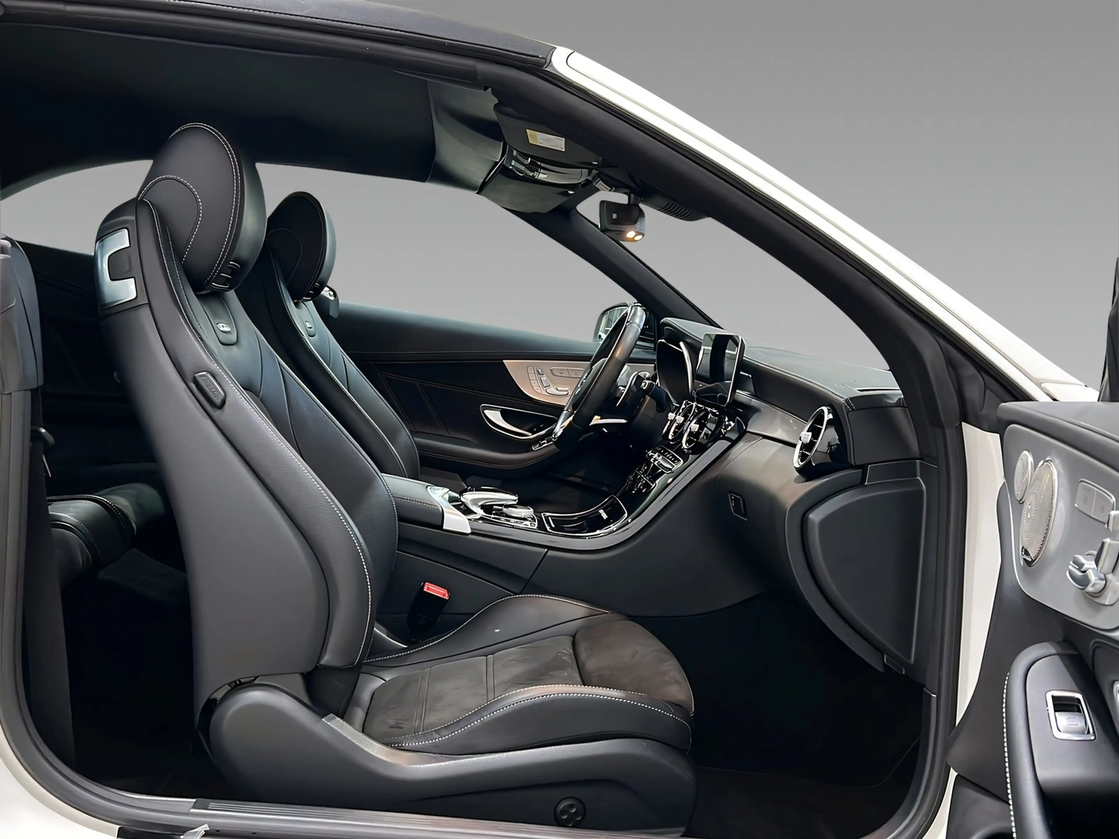 Mercedes-Benz C 63 AMG Cabrio LED+NIGHT+CarPlay+Memo+Burme+Kam — photo 12