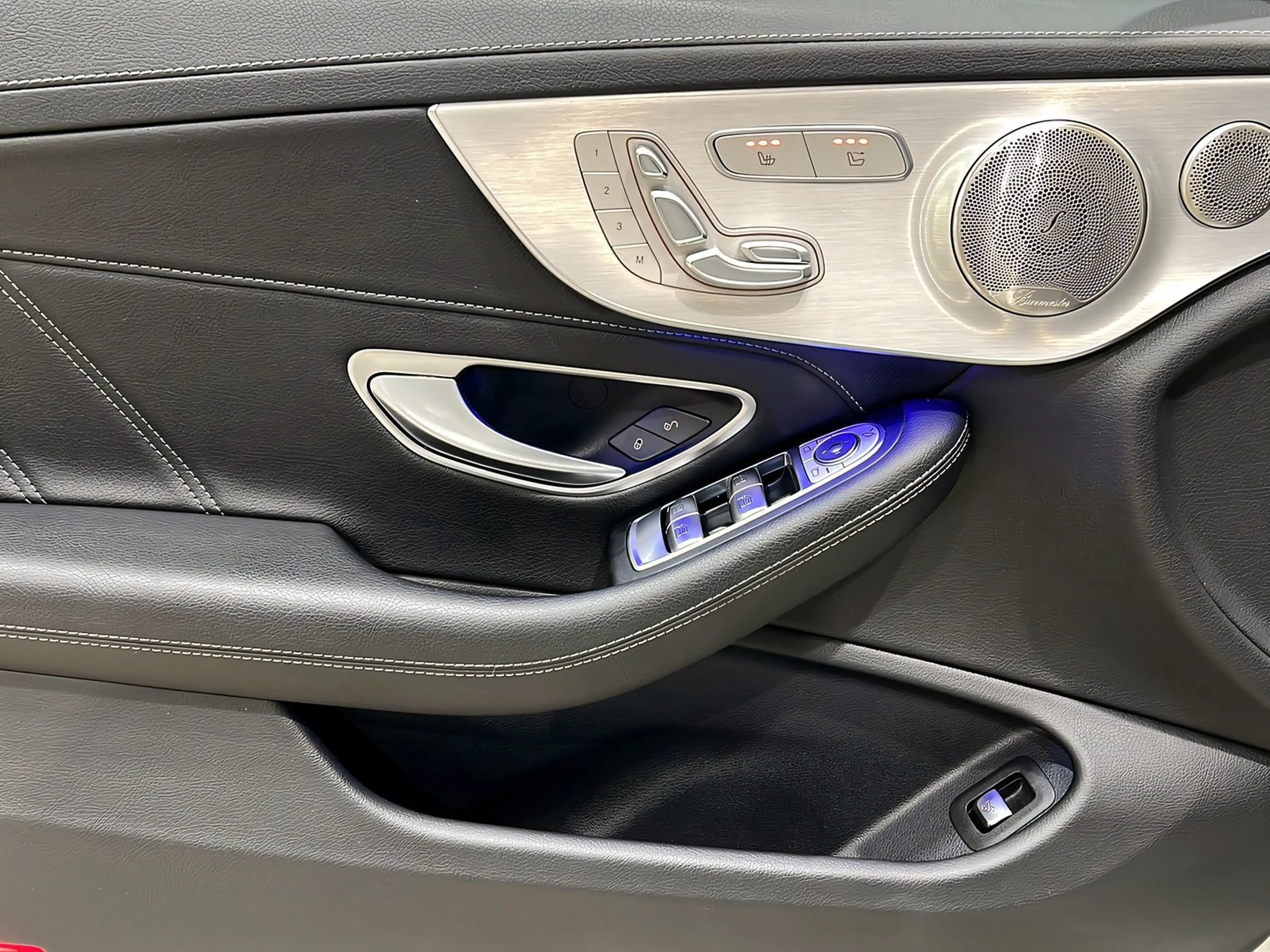 Mercedes-Benz C 63 AMG Cabrio LED+NIGHT+CarPlay+Memo+Burme+Kam — photo 13