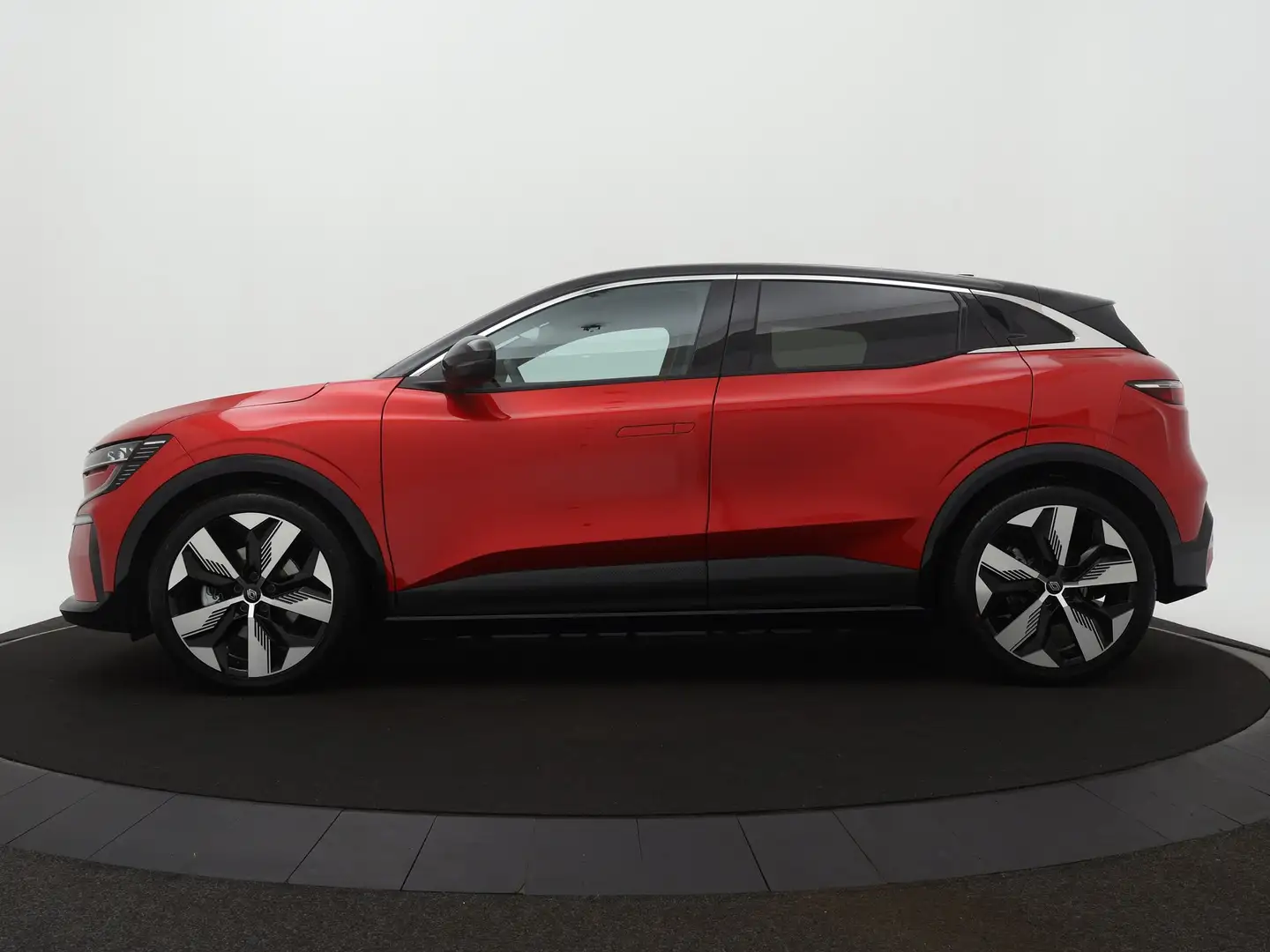 Renault Megane Techno | Achteruitrijcamera | Adaptive Cruise Cont Rood - 2