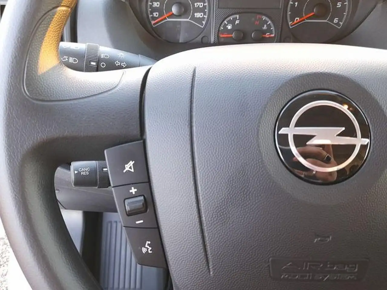 Opel Movano 2.2 D L4H2 verstärkt~RFK~KLIMA UPE 50837€ 22