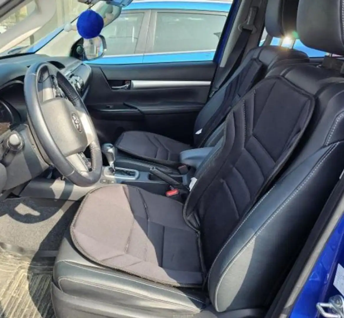 Toyota Hilux 2.4 D-4D Double Cab Aut. Comfort Blau - 2