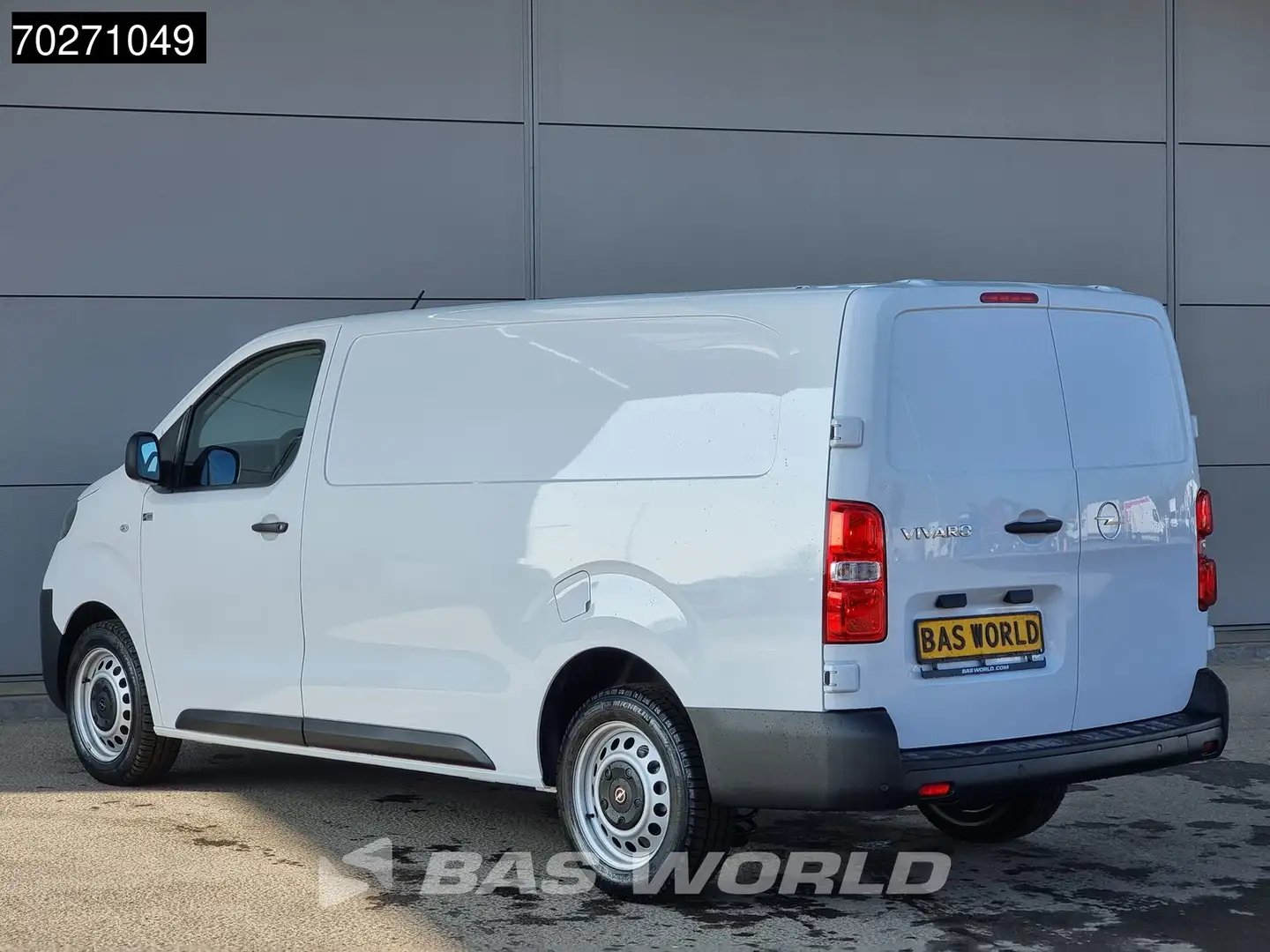 Opel Vivaro 120PK L3H1 2025model Navi Parkeersensoren Airco Cr Wit - 2