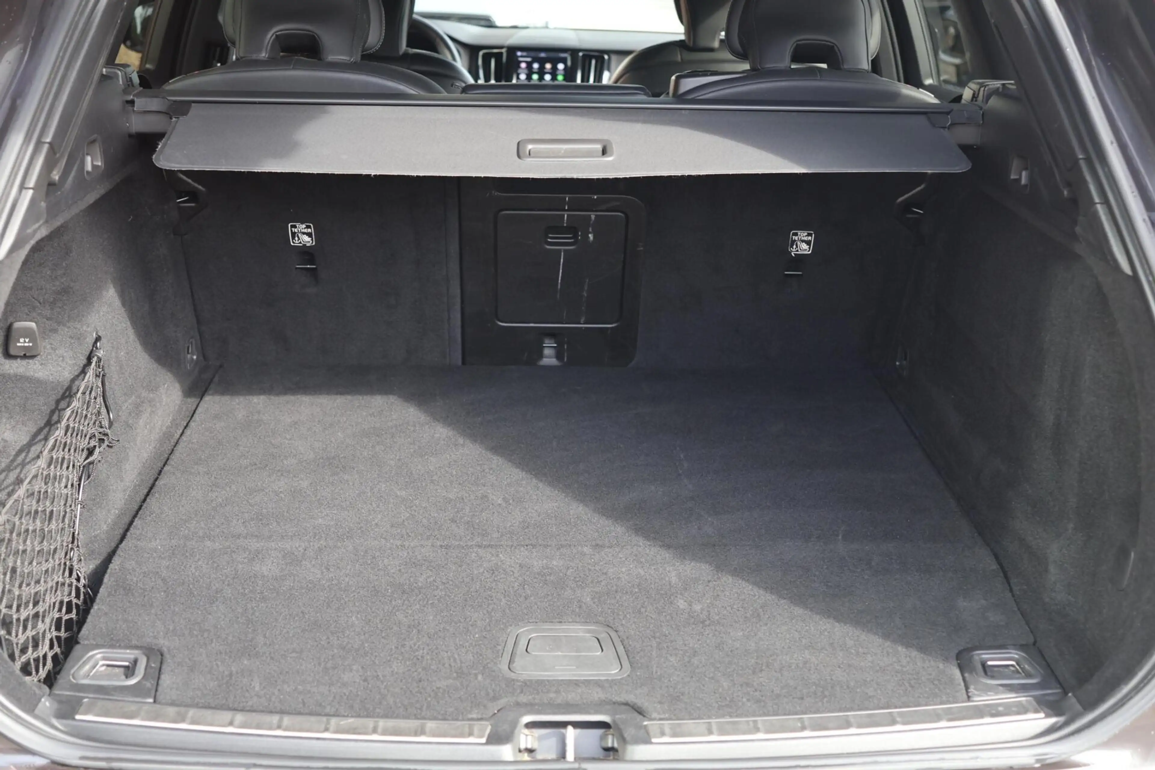 Volvo XC60 T6 Recharge AWD R-Design | Stoelverwarming & Koeli — photo 12
