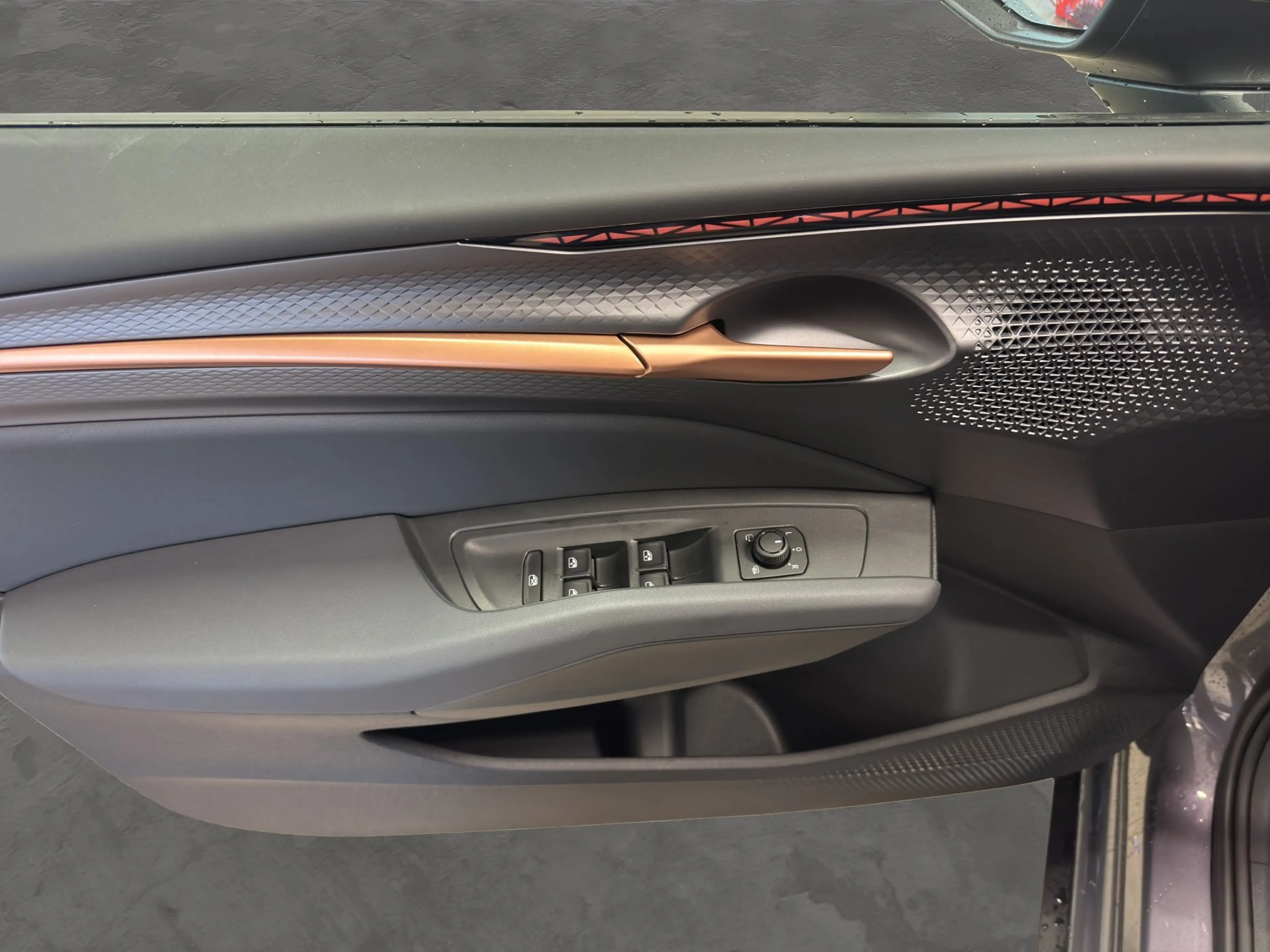 CUPRA Raval Endurance — photo 13