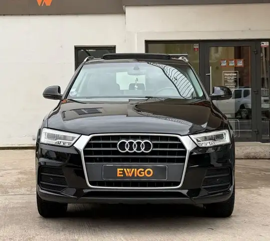 Audi Q3 view 7