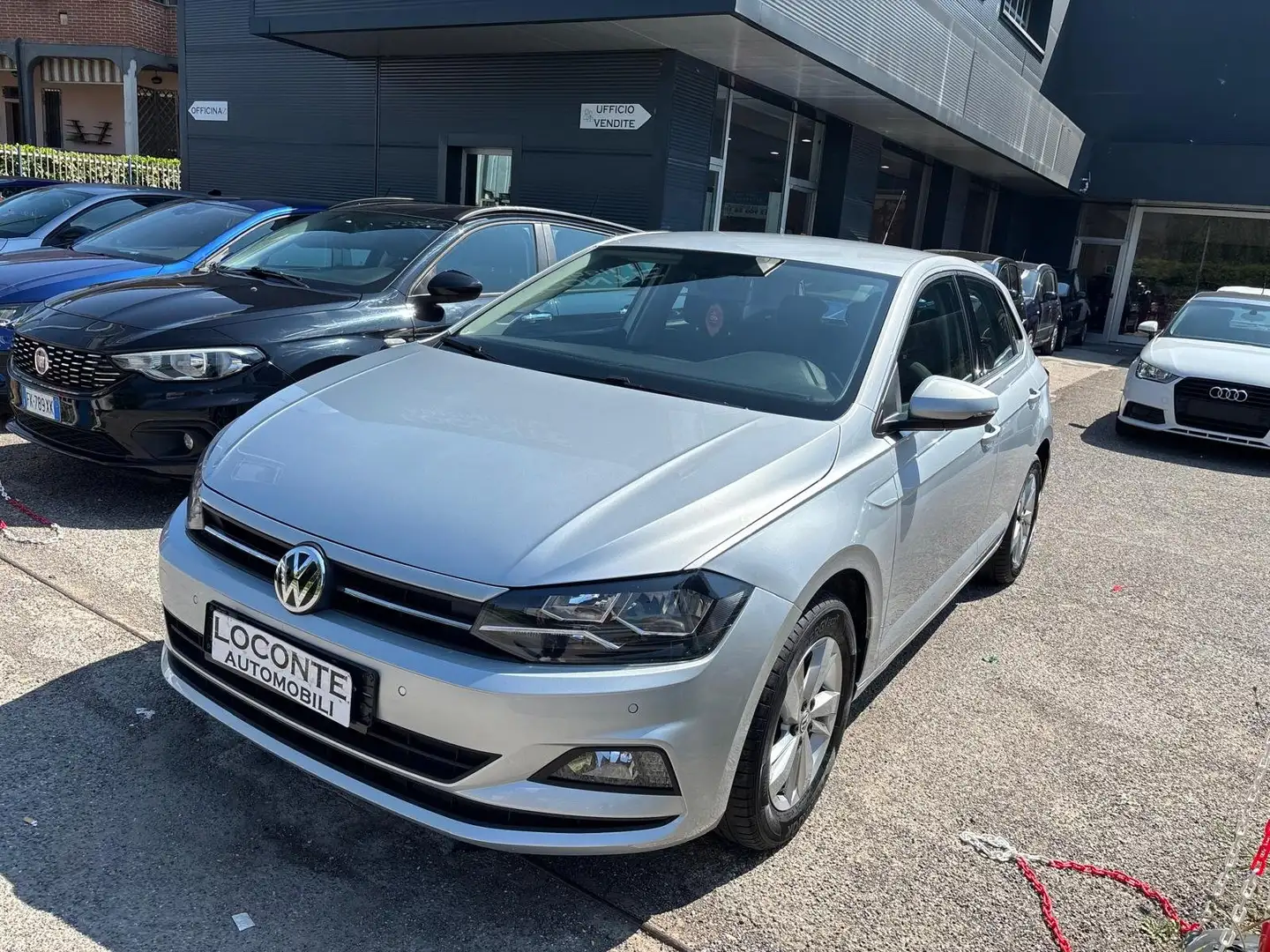 Volkswagen Polo 5p 1.0 mpi Comfortline 75cv Argento - 1