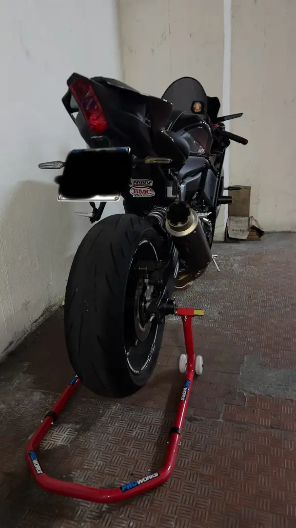 Yamaha YZF-R7 2025 Nero - 2
