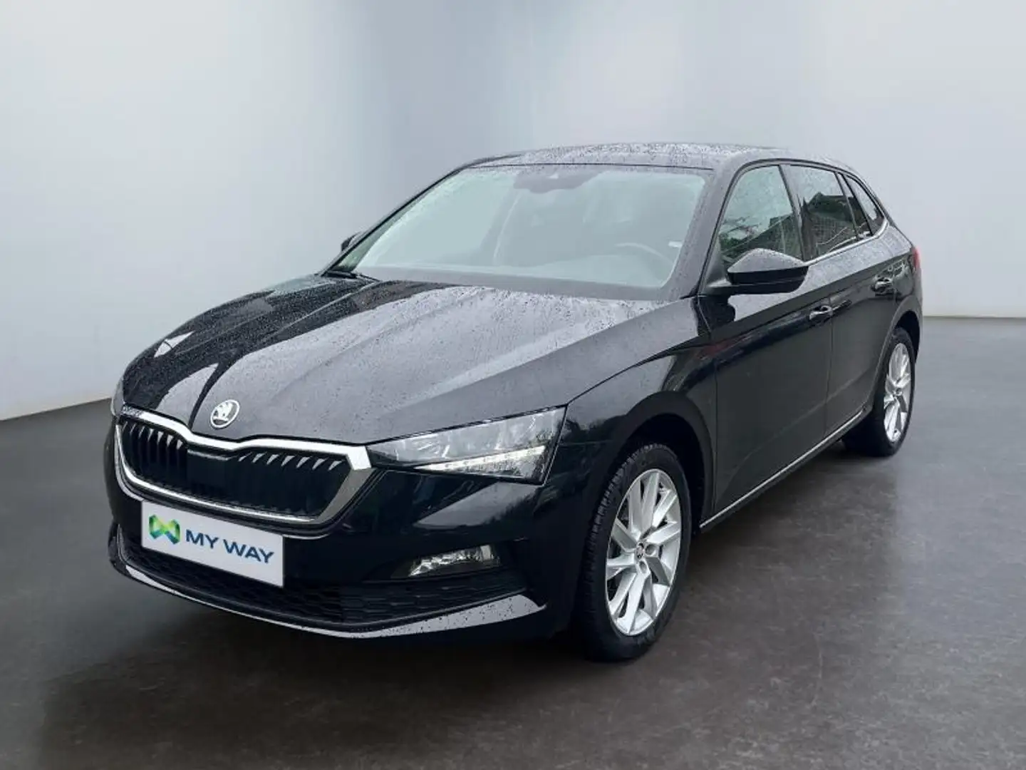 Skoda Scala Ambition*GPS*Carplay*Caméra*Sièges av chauff. Noir - 1